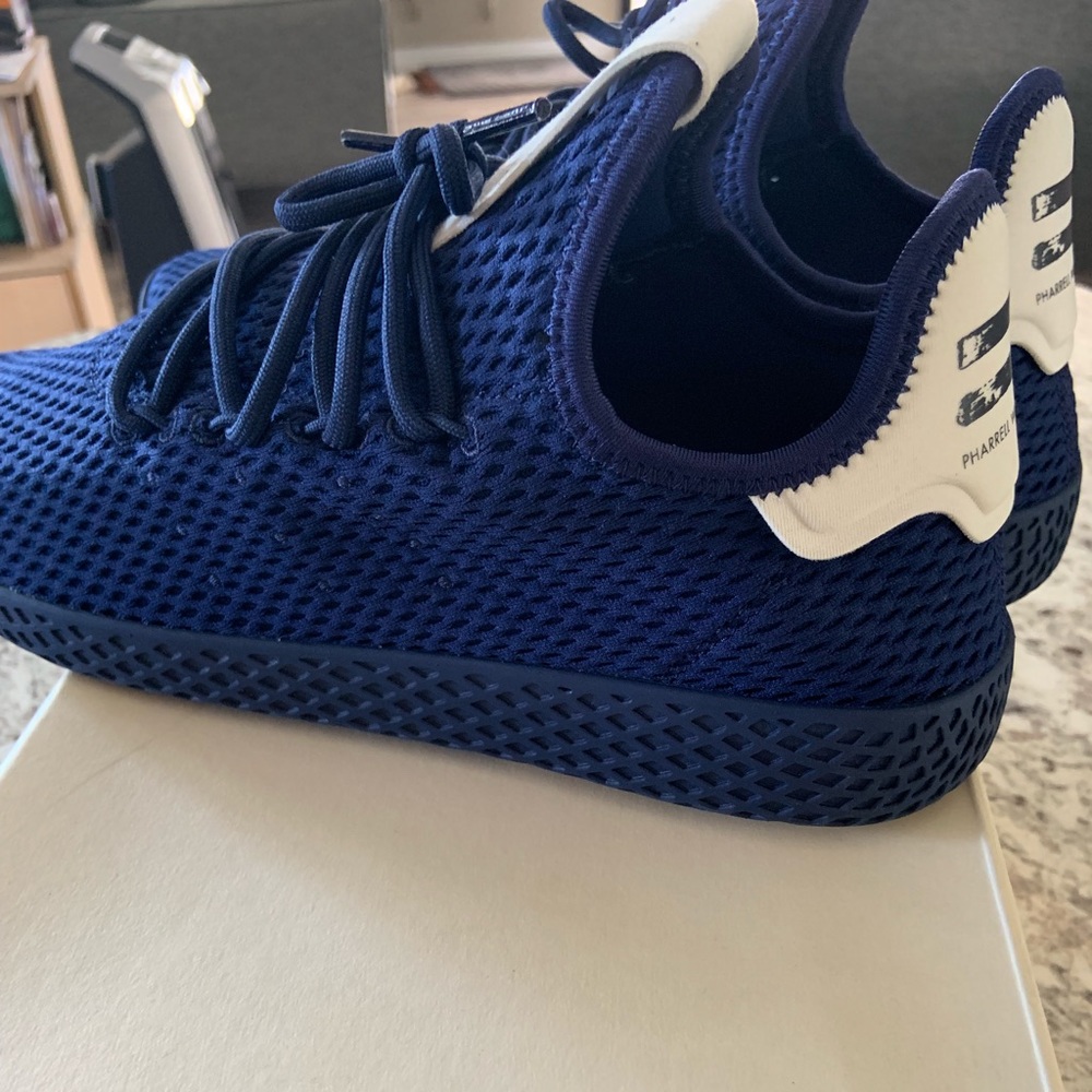 Adidas HU Pharrell Williams “blue”